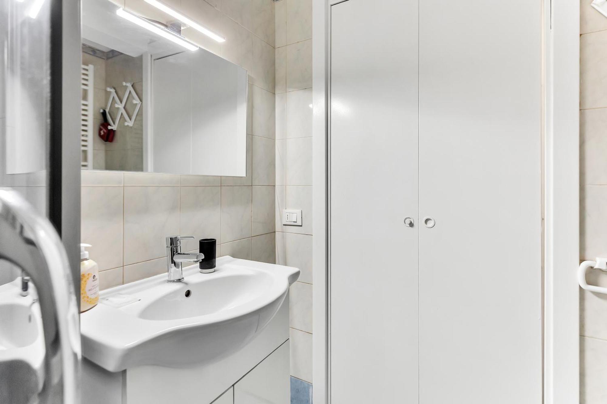 Appartamento Pellegrino Rossi 46 - Affitti Brevi Italia มิลาน ภายนอก รูปภาพ